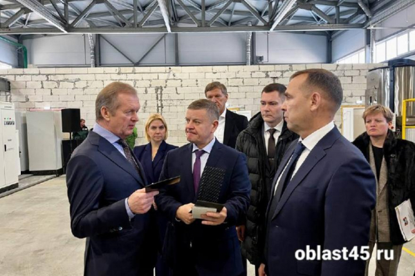 В Кургане торжественно открыли новый производственный комплекс компании «БентИзол» В Кургане торжественно открыли новый производственный комплекс компании «БентИзол»