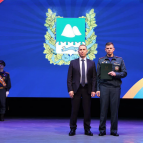 
											Губернатор Вадим Шумков поздравил сотрудников Главного управления МЧС по Курганской области с профессиональным праздником и 35-летием ведомства									