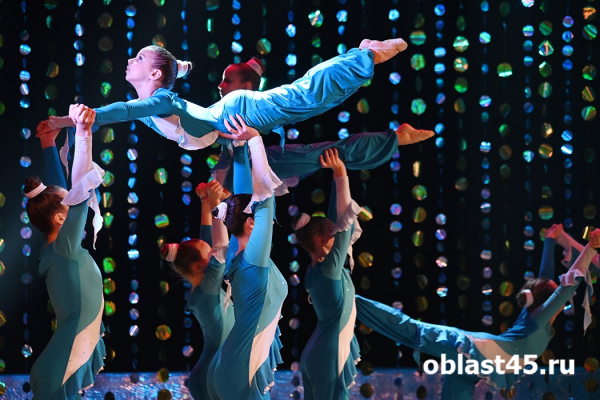 &laquo;Курган спортивный&raquo;: лучших спортсменов и тренеров города отметили наградами