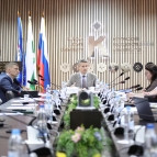 
											В Курганской области особое внимание уделят просветительской деятельности с участием ветеранов СВО									
