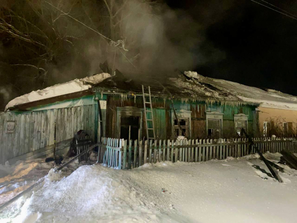В Шумихе Курганской области два человека погибли в пожаре В Шумихе Курганской области два человека погибли в пожаре