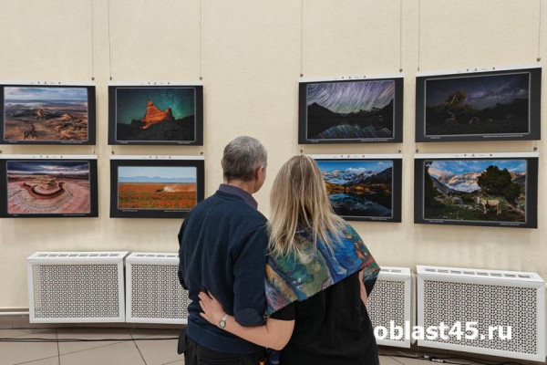 &laquo;Невербальный пейзаж&raquo;: в Кургане открыли выставку зауральского фотографа Кутыгина