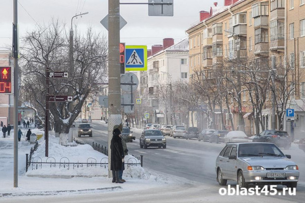 «Дорога не прощает самоуверенности»: ГАИ Курганской области напомнила о цене скорости «Дорога не прощает самоуверенности»: ГАИ Курганской области напомнила о цене скорости