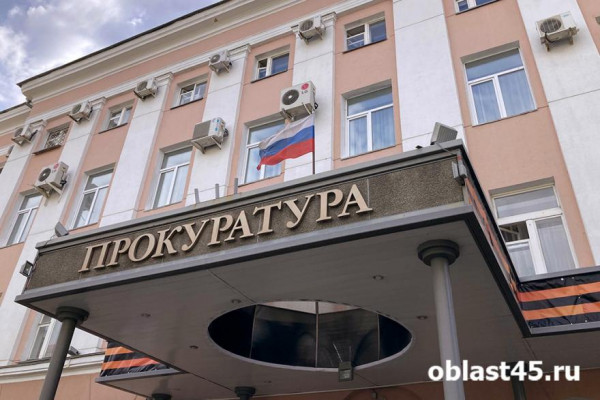Прокуратура взяла на контроль капремонт протекающей крыши в курганском селе Восход Прокуратура взяла на контроль капремонт протекающей крыши в курганском селе Восход