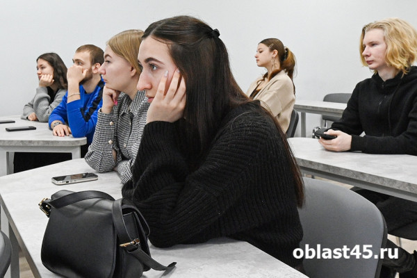 Корреспондент &laquo;Области 45&raquo; поделилась опытом с будущими журналистами