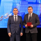Губернатор Вадим Шумков вручил награды жителям Курганской области
Губернатор Вадим Шумков вручил награды жителям Курганской области