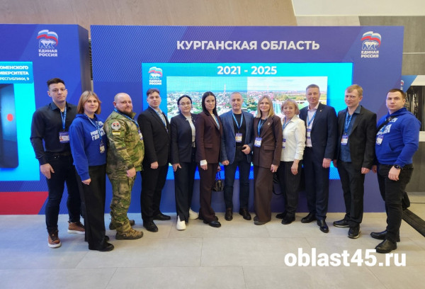 «Есть результат»: депутаты и общественники Кургана приехали на встречу с Медведевым «Есть результат»: депутаты и общественники Кургана приехали на встречу с Медведевым