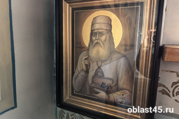 Скальпель и крест: в Кургане вспоминают, как «враг народа» стал святым Лукой Крымским Скальпель и крест: в Кургане вспоминают, как «враг народа» стал святым Лукой Крымским