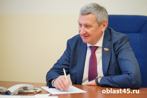 Муратов поблагодарил Матвиенко за высокую оценку Курганской области Муратов поблагодарил Матвиенко за высокую оценку Курганской области