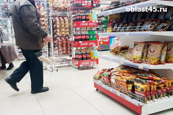 В Кургане мужчину подозревают в ограблении супермаркета В Кургане мужчину подозревают в ограблении супермаркета