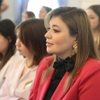 Сенатор Елена Перминова представила в Кургане проект «Служение делу»
Сенатор Елена Перминова представила в Кургане проект «Служение делу»