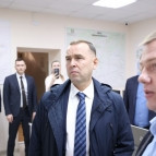 Губернатор оценил работу Ситуационного центра и поставил дополнительные задачи
Губернатор оценил работу Ситуационного центра и поставил дополнительные задачи