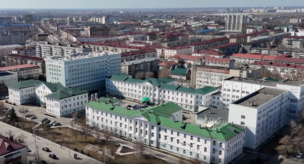 Жизнь человека превыше всего: Курганская областная клиническая больница отмечает 80-летие