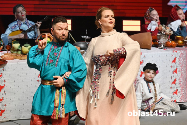 Зауральцы спели пасхальные песни в передаче на Первом канале Зауральцы спели пасхальные песни в передаче на Первом канале