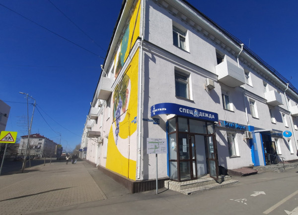 В центре Кургана снесут сталинку с муралом и деревянную двухэтажку В центре Кургана снесут сталинку с муралом и деревянную двухэтажку