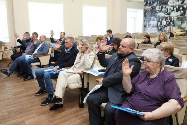Курганские депутаты работали в госпитале для ветеранов войн Курганские депутаты работали в госпитале для ветеранов войн