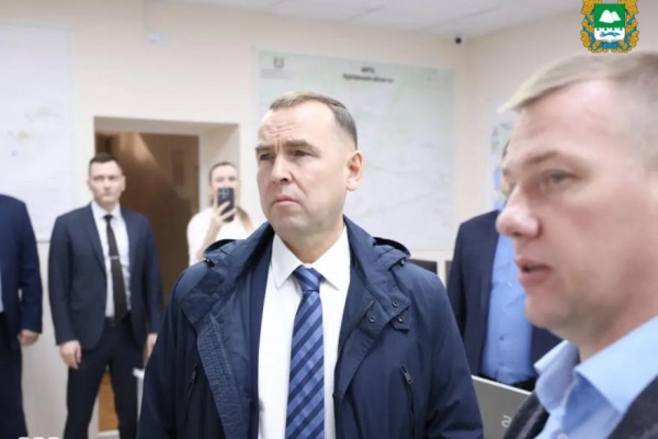 Губернатор Шумков оценил, как отслеживают паводок и пожары в Курганской области