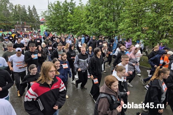В Кургане дали старт «Зелёному марафону» В Кургане дали старт «Зелёному марафону»