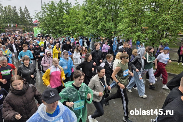 В Кургане дали старт «Зелёному марафону» В Кургане дали старт «Зелёному марафону»