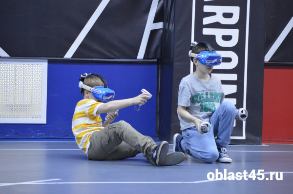 Эволюция игры: как VR-технологии меняют индустрию развлечений в Кургане Эволюция игры: как VR-технологии меняют индустрию развлечений в Кургане