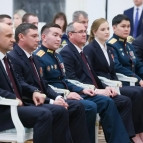 Президент России Владимир Путин встретился с выпускниками первого потока федеральной кадровой программы «Время героев»
Президент России Владимир Путин встретился с выпускниками первого потока федеральной кадровой программы «Время героев»