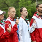 
											Сотни курганцев несмотря на непрекращающийся дождь вышли на старт Зелёного Марафона									
