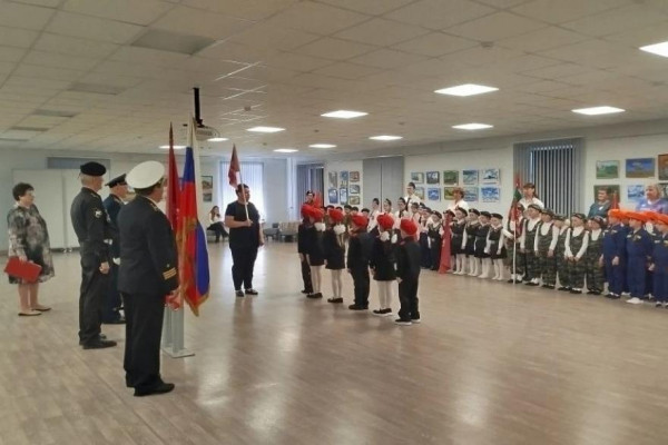 Еще в одном детсаду Курганской области провели парад по родам войск