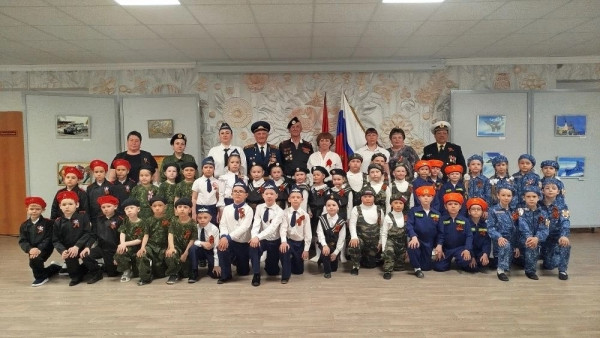 Еще в одном детсаду Курганской области провели парад по родам войск