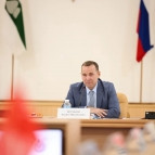 Губернатор Курганской области Вадим Шумков поздравил предпринимателей с профессиональным праздником
Губернатор Курганской области Вадим Шумков поздравил предпринимателей с профессиональным праздником