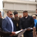 Губернатор Вадим Шумков в ходе рабочего выезда поставил задачи по дальнейшему восстановлению объектов Далматовского монастыря
Губернатор Вадим Шумков в ходе рабочего выезда поставил задачи по дальнейшему восстановлению объектов Далматовского монастыря
