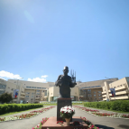 
											Губернатор Вадим Шумков поздравил Центр Илизарова с 55‑летием основания, 75‑летием внедрения уникального метода и 105-летием со дня рождения Гавриила Абрамовича Илизарова									