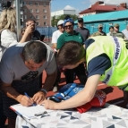 
											Вадим Шумков поздравил победителей первого Кубка губернатора среди ветеранов спецоперации									