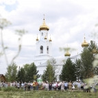 Яркими событиями и бойкой торговлей встретила жителей и гостей Курганской области Крестовско-Ивановская ярмарка
Яркими событиями и бойкой торговлей встретила жителей и гостей Курганской области Крестовско-Ивановская ярмарка