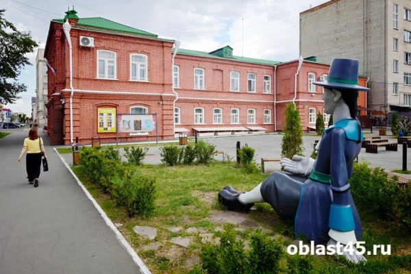 Театры из Китая, Перу и Беларуси приедут поздравить курганский «Гулливер» с юбилеем Театры из Китая, Перу и Беларуси приедут поздравить курганский «Гулливер» с юбилеем