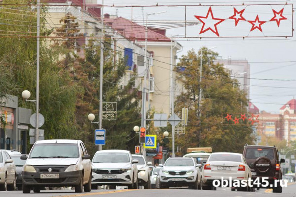 В Кургане на перекрёстке Гоголя и Кирова возобновили движение