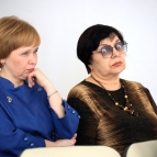 Заместитель главы региона по социальной политике Наталья Кирилова встретилась с родителями детей с ОВЗ
Заместитель главы региона по социальной политике Наталья Кирилова встретилась с родителями детей с ОВЗ