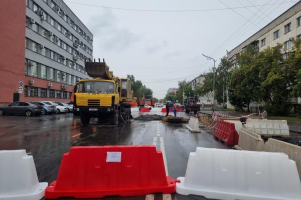 В Кургане теплоэнергетики закрыли улицу Савельева В Кургане теплоэнергетики закрыли улицу Савельева