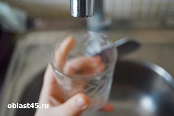 Холодную воду отключат в домах, детском саду и бане Кургана Холодную воду отключат в домах, детском саду и бане Кургана