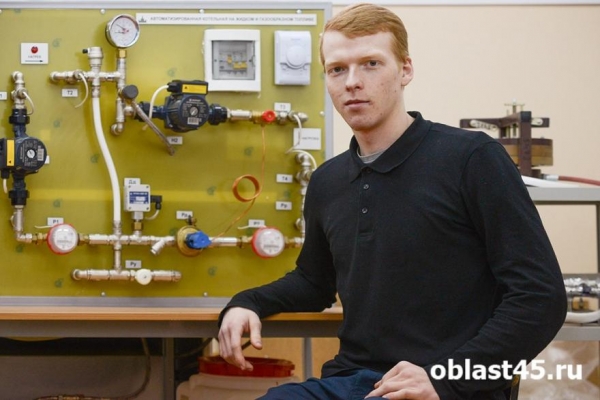 Студенту из Кургана доверяют работу на важном энергетическом объекте Студенту из Кургана доверяют работу на важном энергетическом объекте