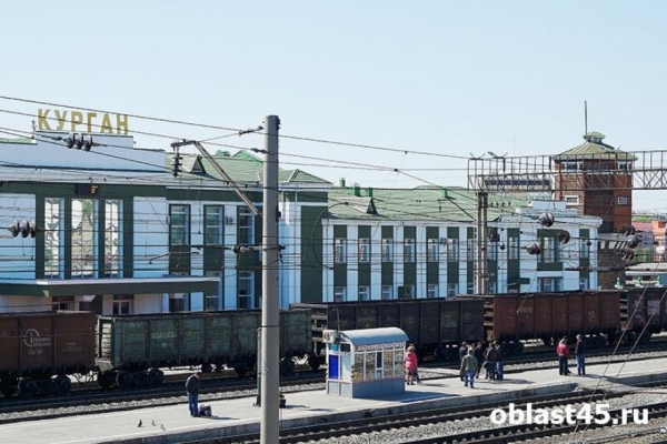 На курганском вокзале установили пожарный гидрант