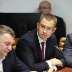 Замгубернатора Владимир Архипов рассказал о развитии сферы АПК в Совете Федерации
Замгубернатора Владимир Архипов рассказал о развитии сферы АПК в Совете Федерации