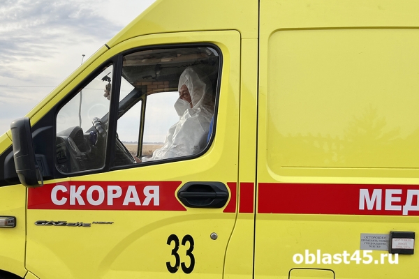 Как работает скорая, пока Курганская область бьет очередной рекорд по ковиду Как работает скорая, пока Курганская область бьет очередной рекорд по ковиду
