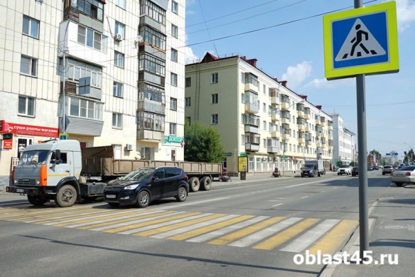 Грузовикам запретят движение по нескольким курганским дорогам