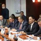 Замгубернатора Владимир Архипов рассказал о развитии сферы АПК в Совете Федерации
Замгубернатора Владимир Архипов рассказал о развитии сферы АПК в Совете Федерации