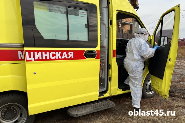 Как работает скорая, пока Курганская область бьет очередной рекорд по ковиду Как работает скорая, пока Курганская область бьет очередной рекорд по ковиду